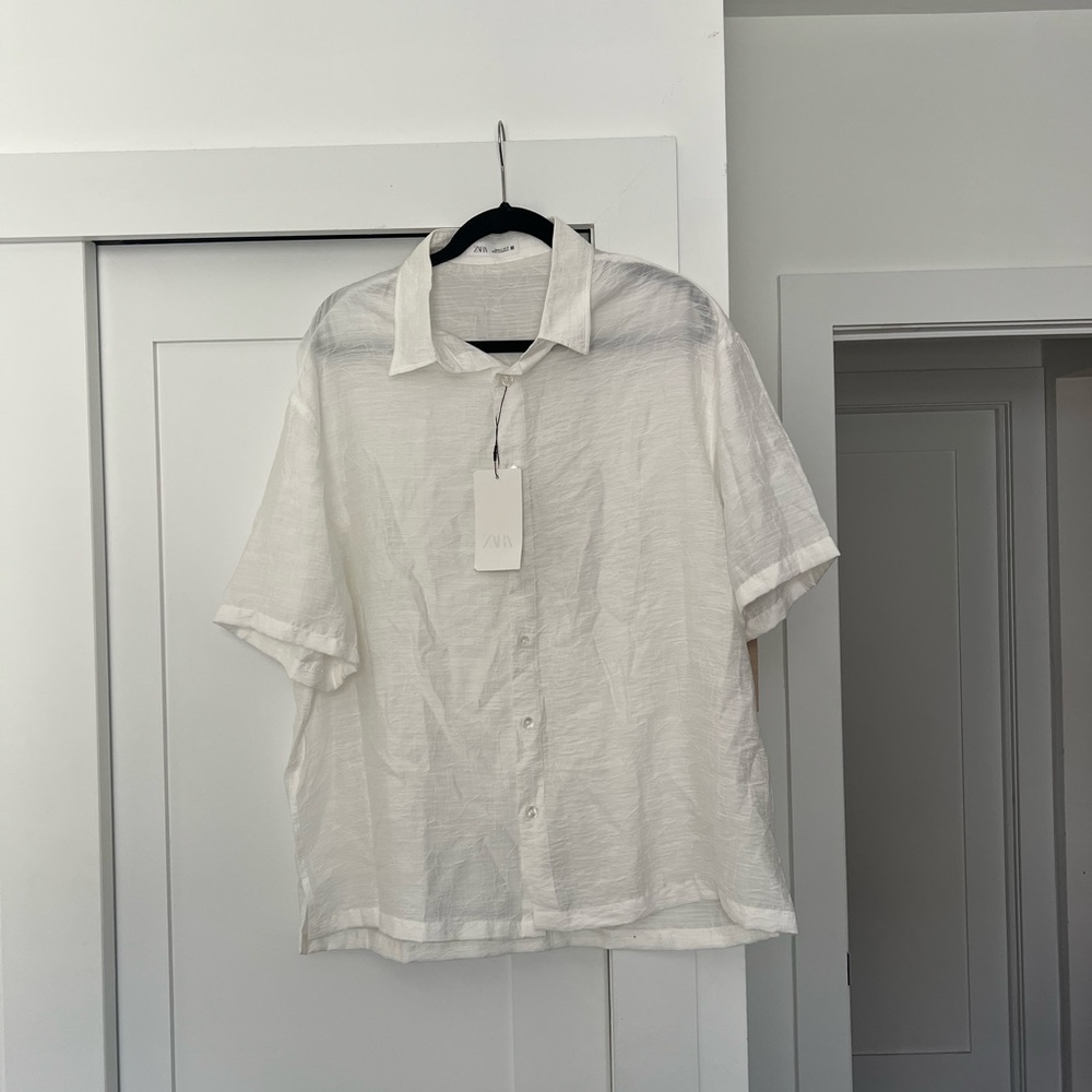 Zara White Short-Sleeve Casual Button-Down Shirt
